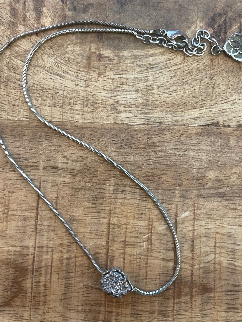 Kendra Scott necklace in slate